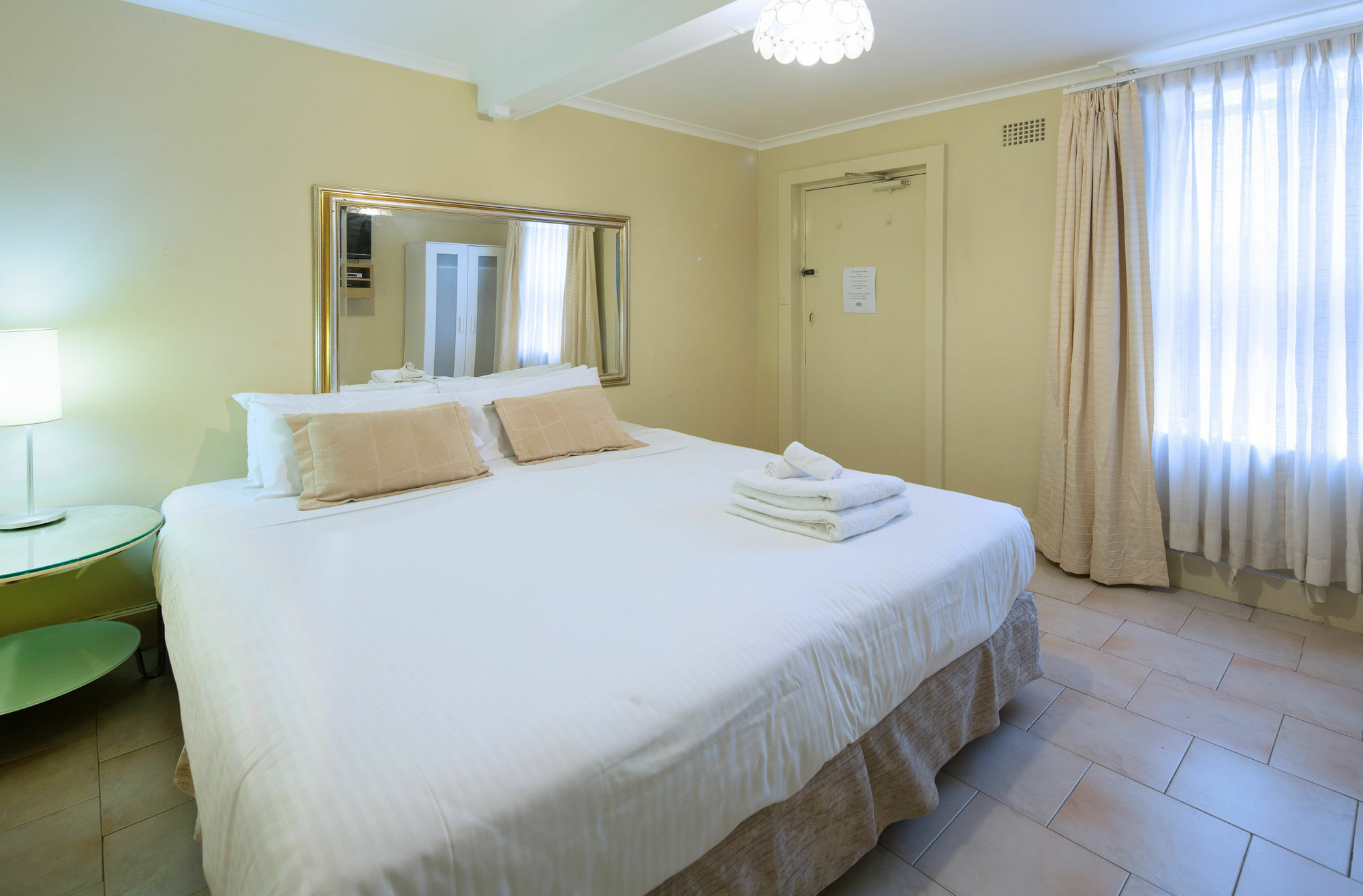 Neutral Bay Lodge Sydney Bagian luar foto